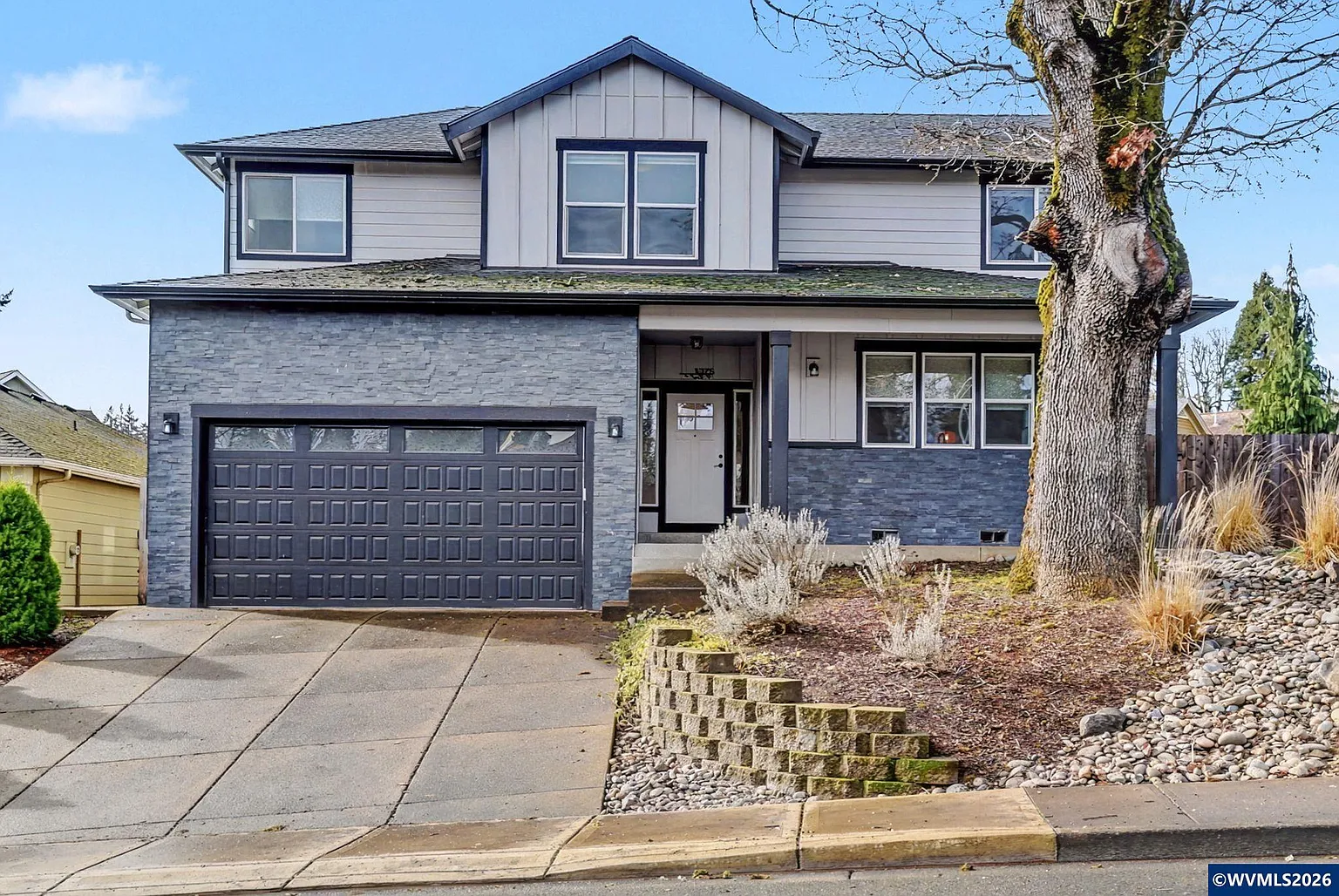 1375 Titan Dr NW photo 1