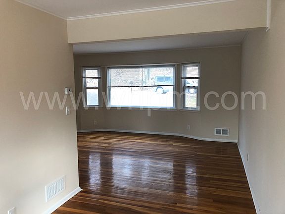 5th image of 2233 Mohansic Ave