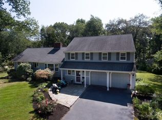 25 Wood Way, Cohasset, MA 02025