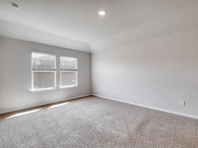 109 Bethpage Dr — Photo 17