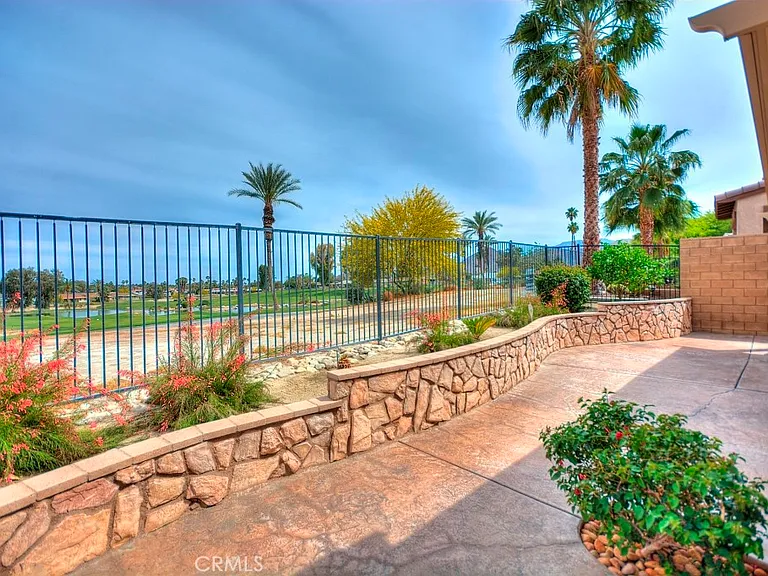 77183 California Dr — Photo 27