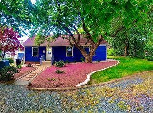 8531 Pine Lake Rd, Denver, NC 28037