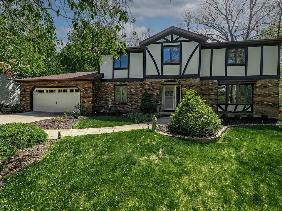 1st image of 8861 Edgewood Dr