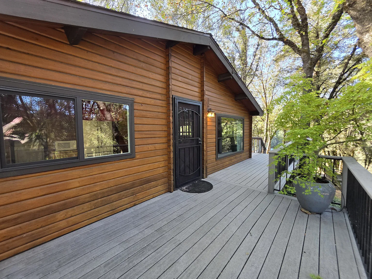 2 bed, 896 sqft, $1,900 — Photo 4