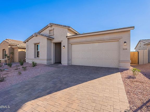 2nd image of 20251 W CATALINA Drive
