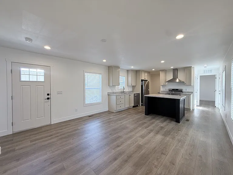2060 N Center St #72 — Photo 1