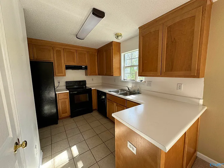 247 Postwood Ct — Photo 4