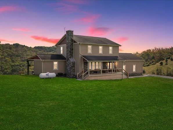 1970 Neff Orchard Rd, Sinks Grove, WV 24976