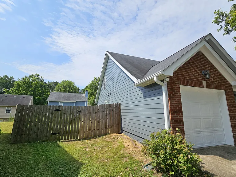 6565 White Walnut Way — Photo 5