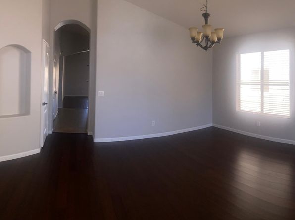 3554 S Payton