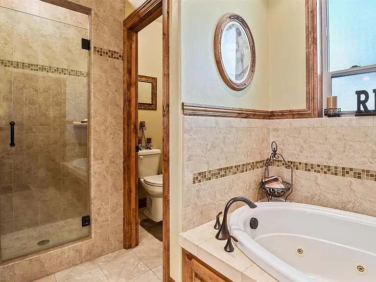 10663 Coulter Pine St — Photo 8