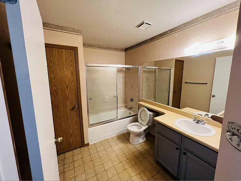 1331 Firefly Cir — Photo 10