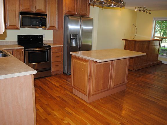4th image of 10257 N Olde Towne Wynd SE