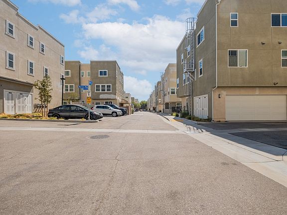 4th image of 13226 Shaw Ln