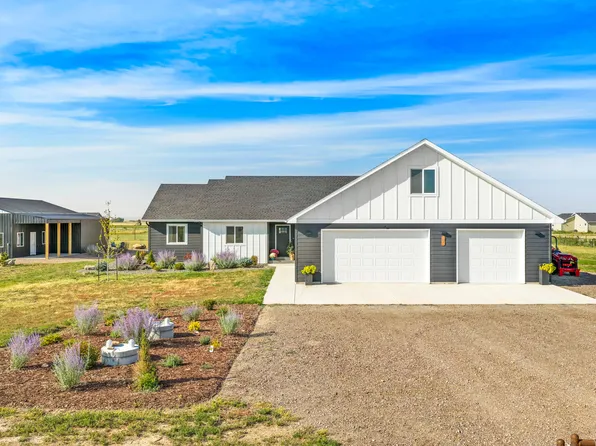 7 Libra Ln, Great Falls, MT 59404