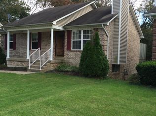 7506 Astrid Way, Louisville, KY 40228