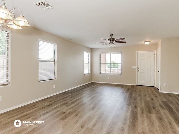 4th image of 14828 W Dahlia Dr