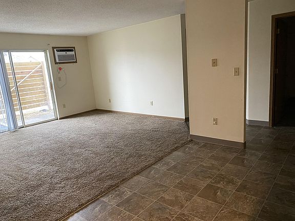 3rd image of 4370 Maricopa Dr #104