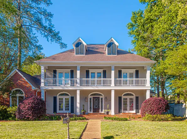 1433 Highland Park Dr, Jackson, MS 39211