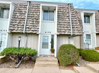 6138 Golden Valley Rd, Golden Valley, MN 55422