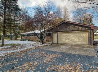 W201N11499 Oakview Ave, Germantown, WI 53022