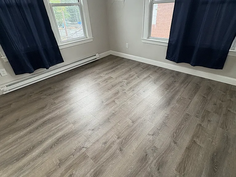 597 Grove St #3L — Photo 6