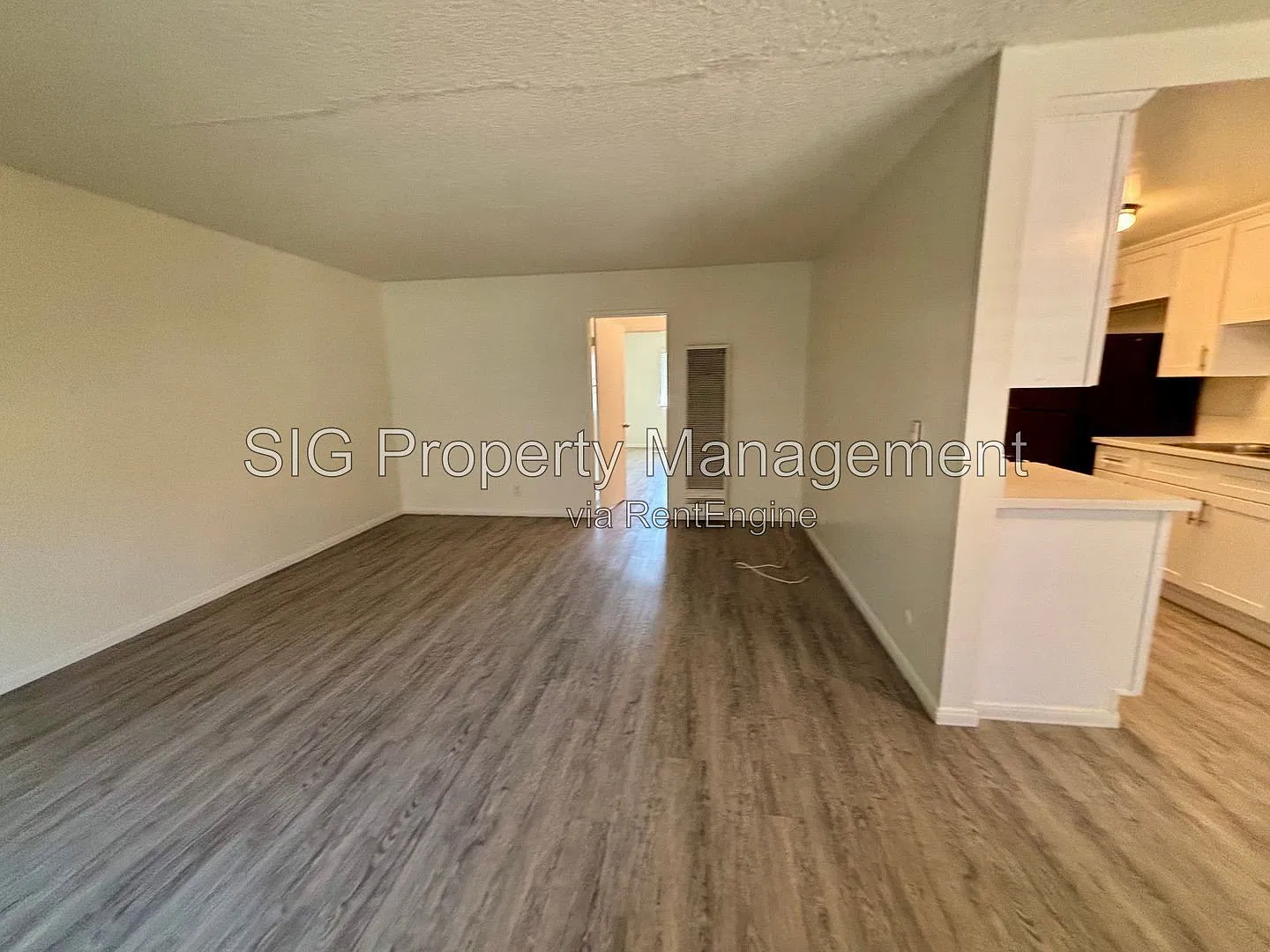 1 bed, 1.0 bath, 754 sqft, $1,925 — Photo 4