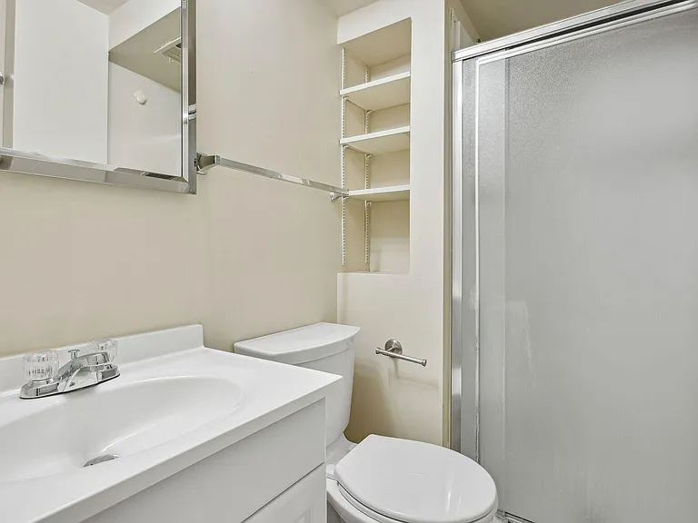 1510 Chatham Colony Ct — Photo 18