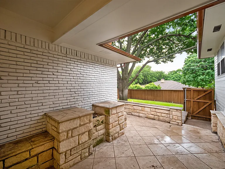 9660 Timberleaf Dr — Photo 21