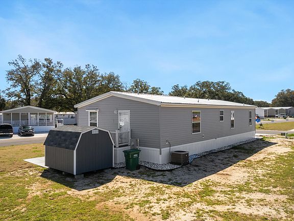 Exterior Image-40-Champion 40 OZ Mighty Oak