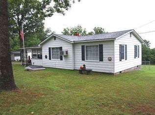 21668 Lost Valley Rd, Warsaw, MO 65355