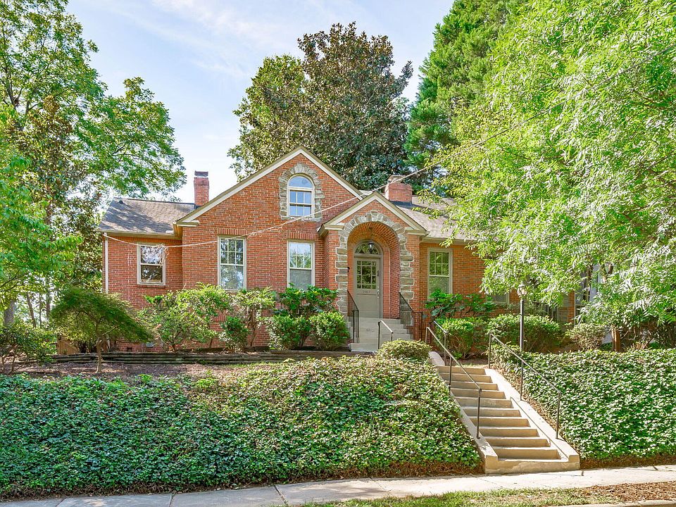 1st image of 1403 Park Dr