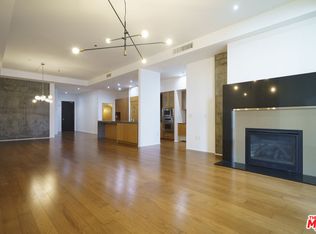 1111 S Grand Ave #PENTHOUSE 3, Los Angeles, CA