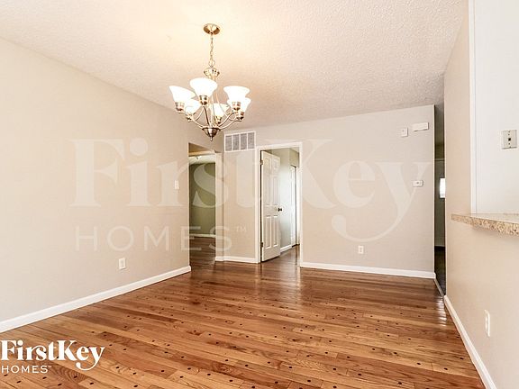 5th image of 6625 Silver Fox Dr