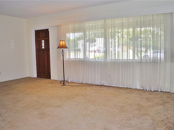 4th image of 5361 34th Ave N