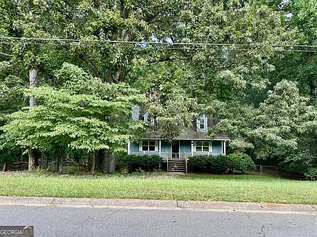 3 bed, 2.0 bath, 1530 sqft, $2,150 — Photo 2