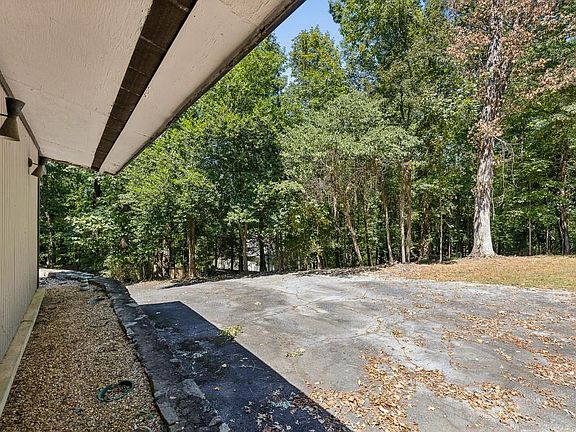 4th image of 1510 W Wesley Rd NW #155