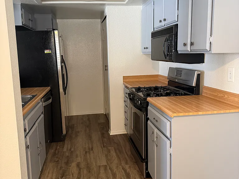 Twin Trails Dr — Photo 14