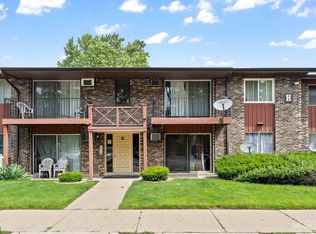 247 N Neltnor Blvd #H-1c, West Chicago, IL 60185