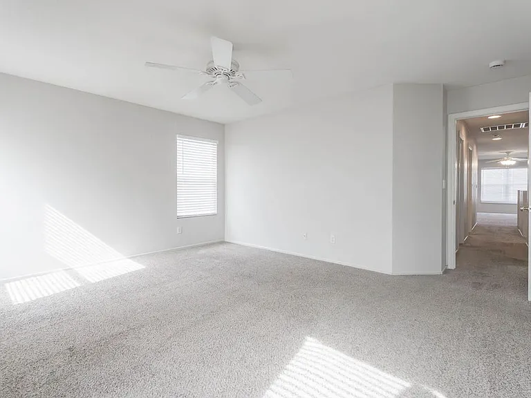 5531 Doubleday St — Photo 35
