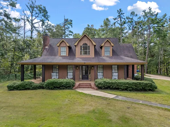 207 Woodland Hills Dr, Oxford, MS 38655