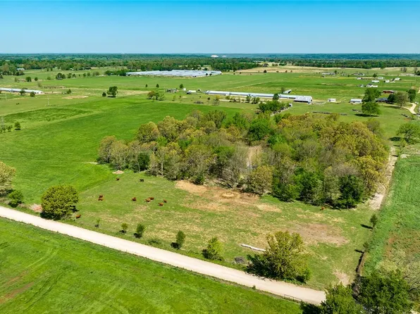 Smith Rd, Summers, AR 72769