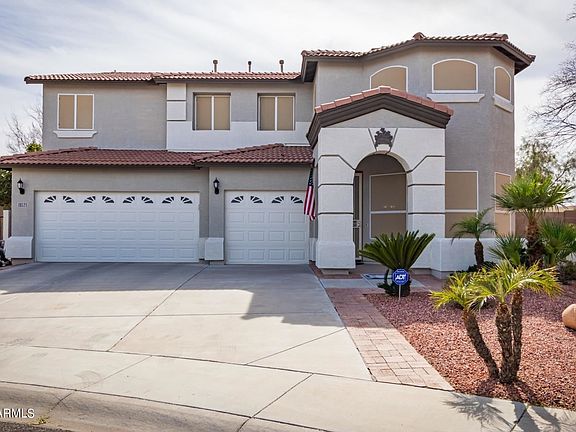 3rd image of 18521 W Maui Ln