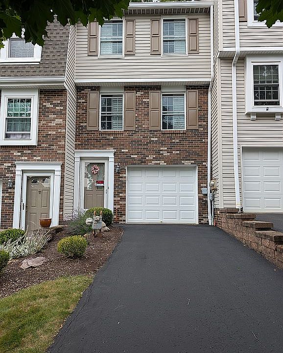 1st image of 283 Murrays Ln