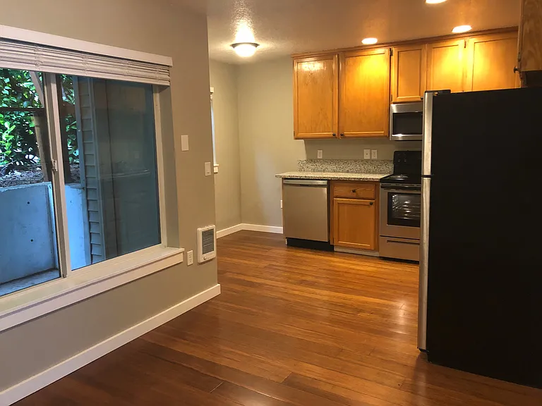 3911 SE Mall St #1C — Photo 15