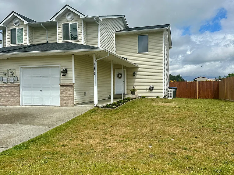 16124 Prairie Heights St SE — Photo 1