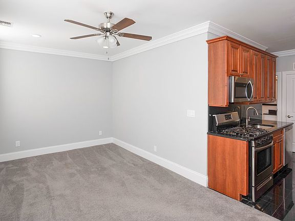 4th image of 1435 Broadway #12