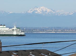 6890 Saska Pl, Clinton, WA 98236