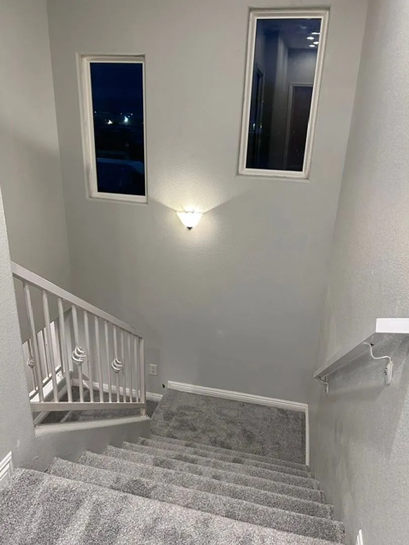 Very Beautiful Townhouse — Photo 3