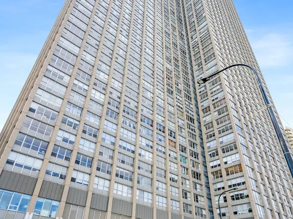 (undisclosed Address), Chicago, IL 60613